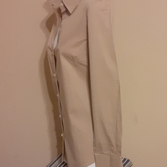 Calvin Klein Button down - Picture 3 of 8